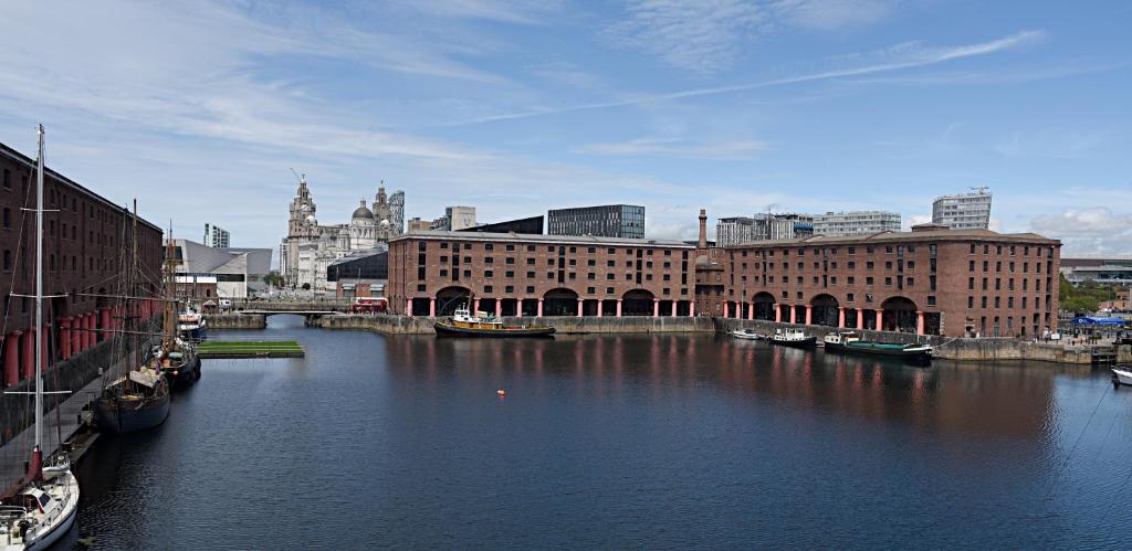 Holiday Inn Express Liverpool-Albert Dock