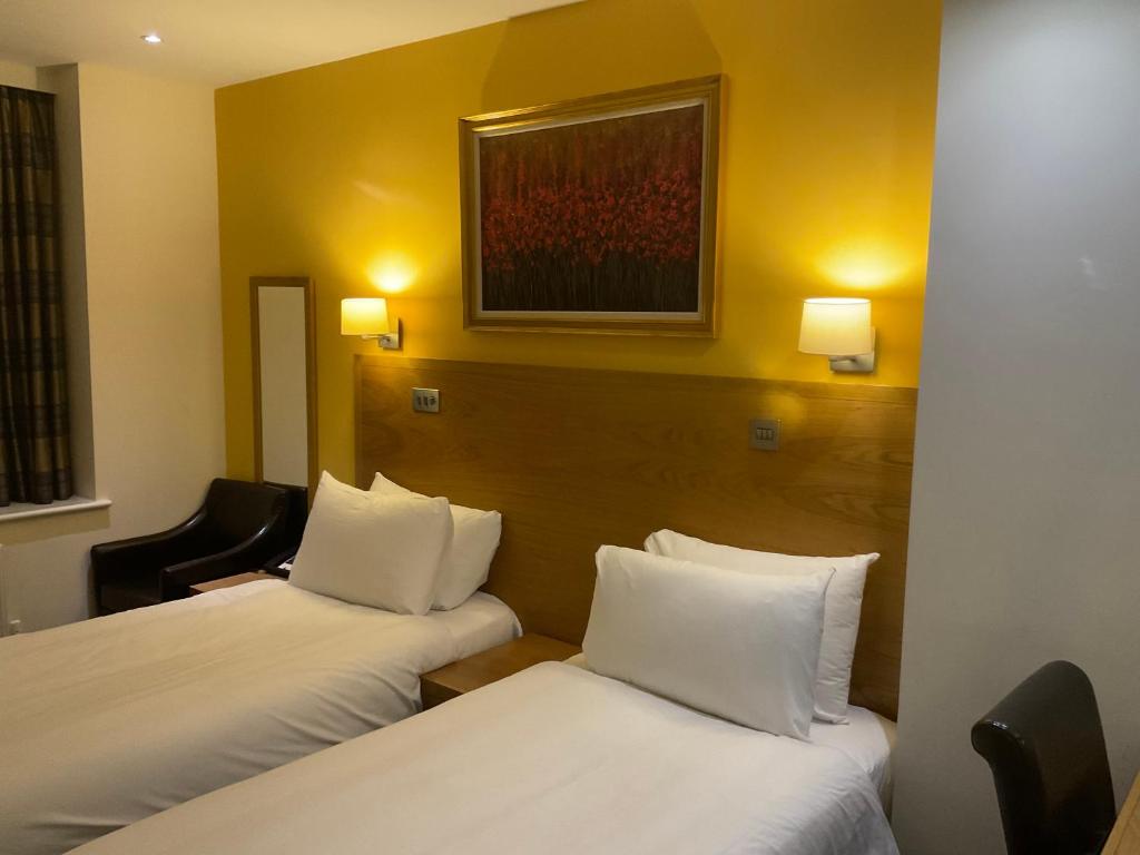 Regency Hotel Parkside