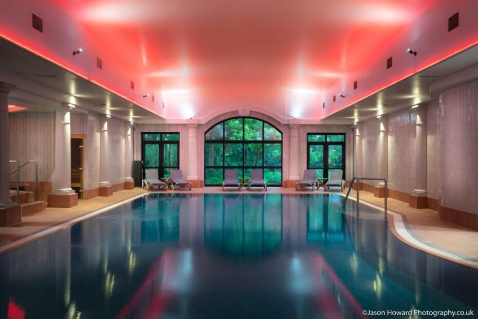 Top Hotels near Chester Zoo with Swimming Pools