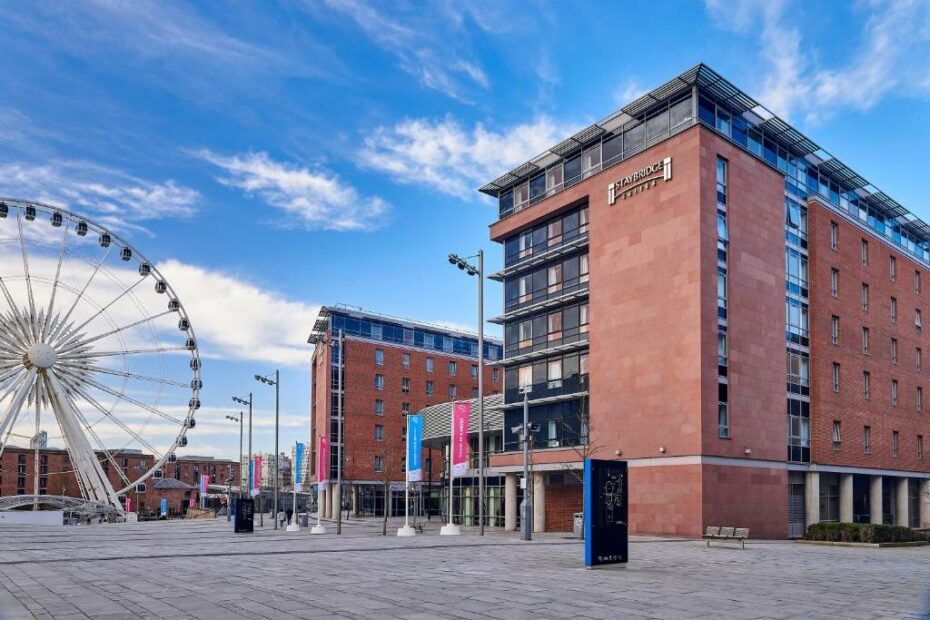 Top Hotels near The ACC Liverpool