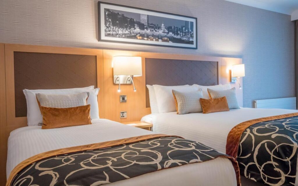 Clayton Hotel Dublin Airport
