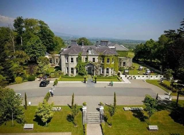 Top Hotels near Ballymurrin Quaker Farmstead