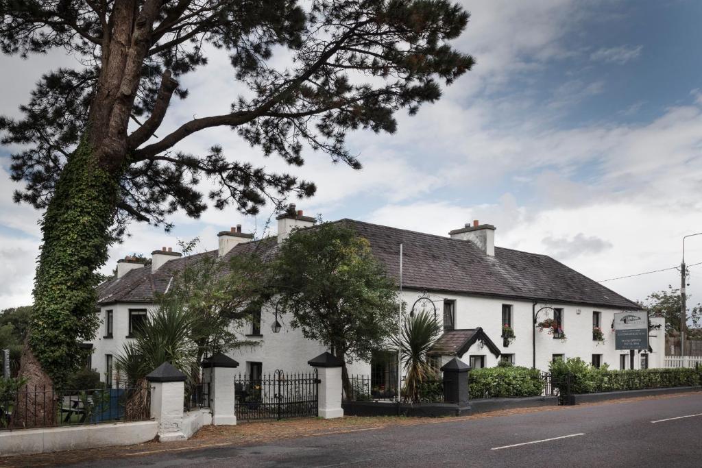 Hotels near Inch Beach